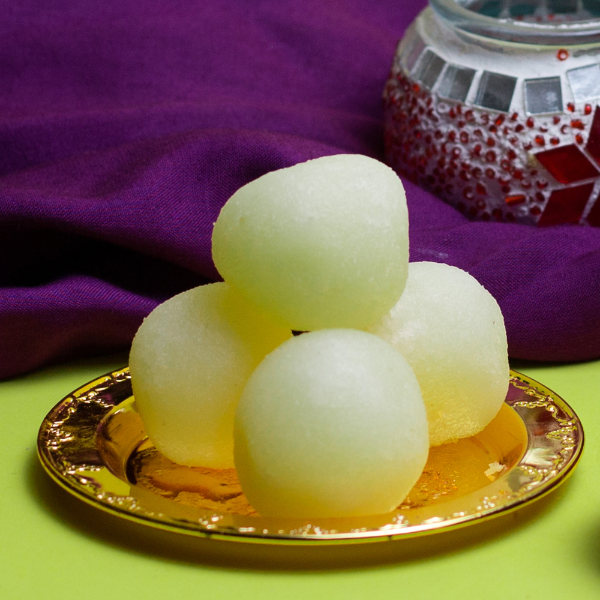 Send 1 KG WHITE CHAM CHAM JALAL SONS to Pakistan Online Gifts