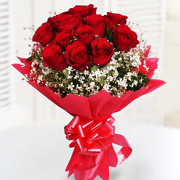 RED ROSES WITH WHITE BREATH FLOWERS BOUQUET