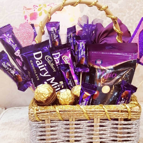 EID CHOCOLATE BASKET