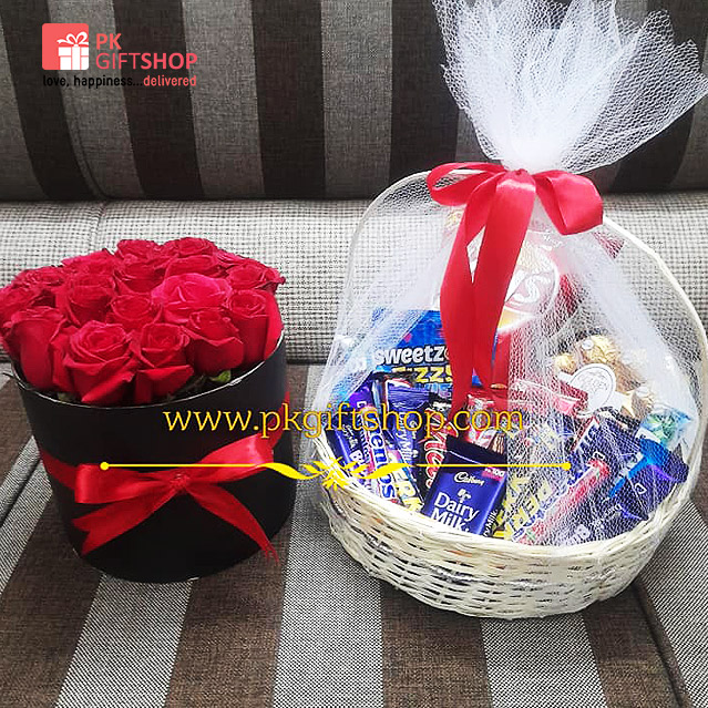 TRUE ROMANCE - ROSES & CHOCOLATES