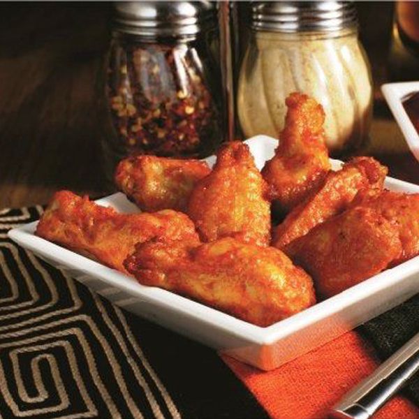 HOT AND SPICY WINGS