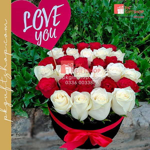 IMPORTED RED & WHITE ROSES BOX