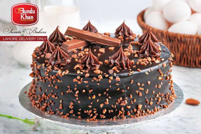 KITKAT CAKE BY BUNDU KHAN SWEETS & BAKERS