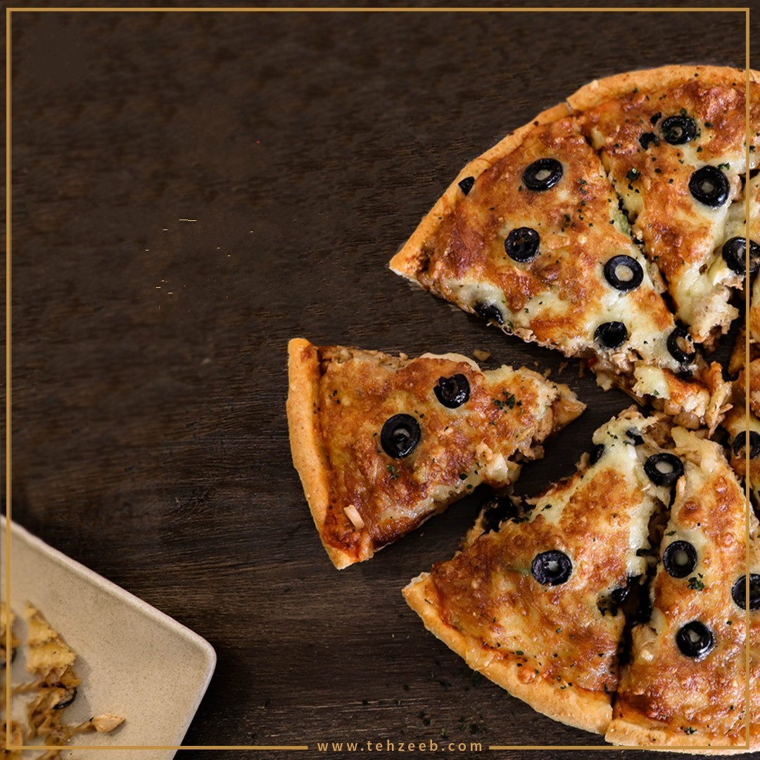 FOUR SQUARE LARGE PIZZA DEAL FROM TEHZEEB