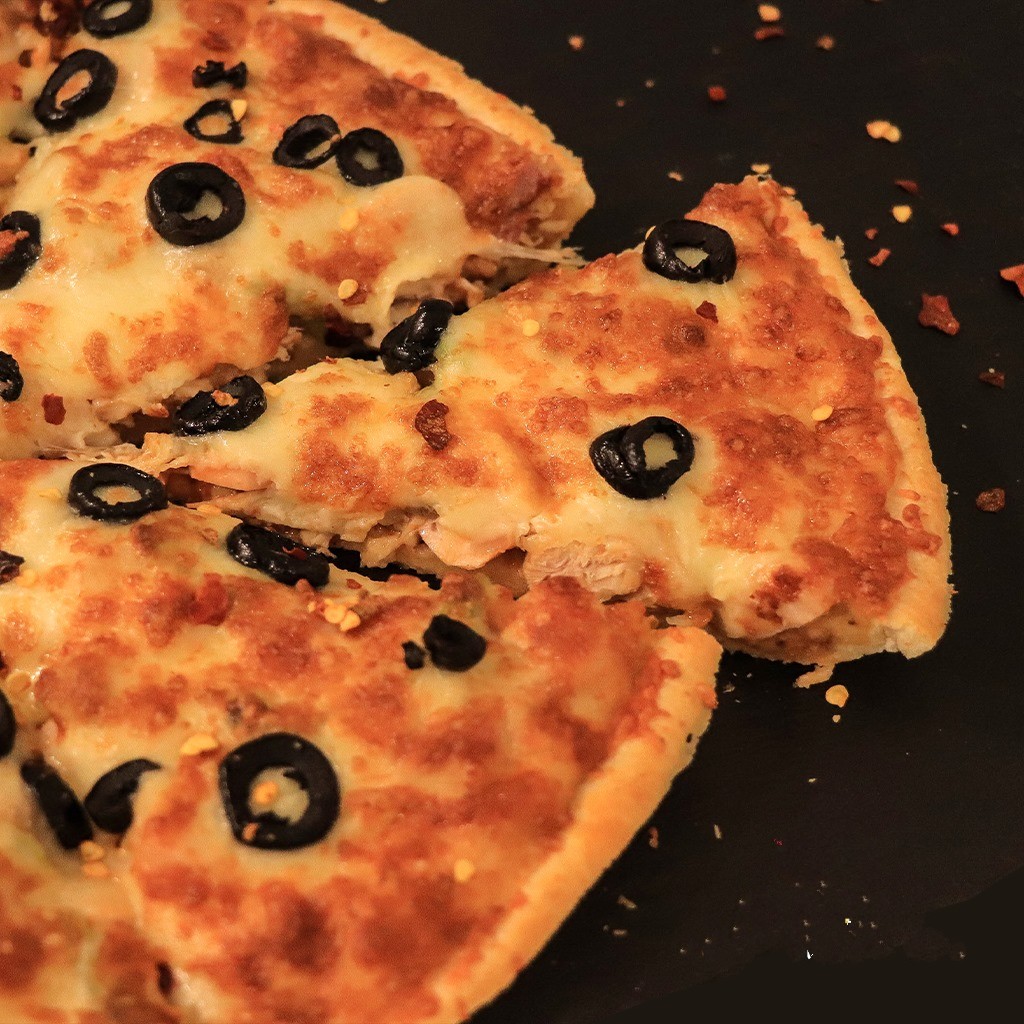 BAR B Q LARGE PIZZA DEAL FROM TEHZEEB