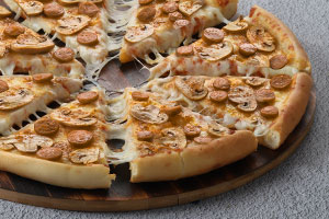 SMOKED SAUSAGE LARGE PIZZA DEAL FROM DOMINO'S