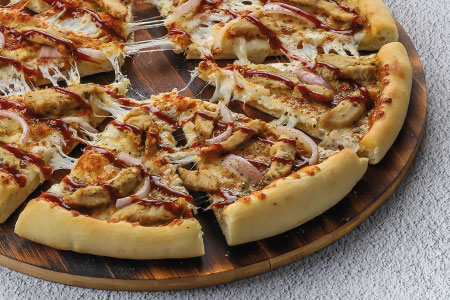 LEGEND BBQ LARGE PIZZA DEAL FROM DOMINO'S
