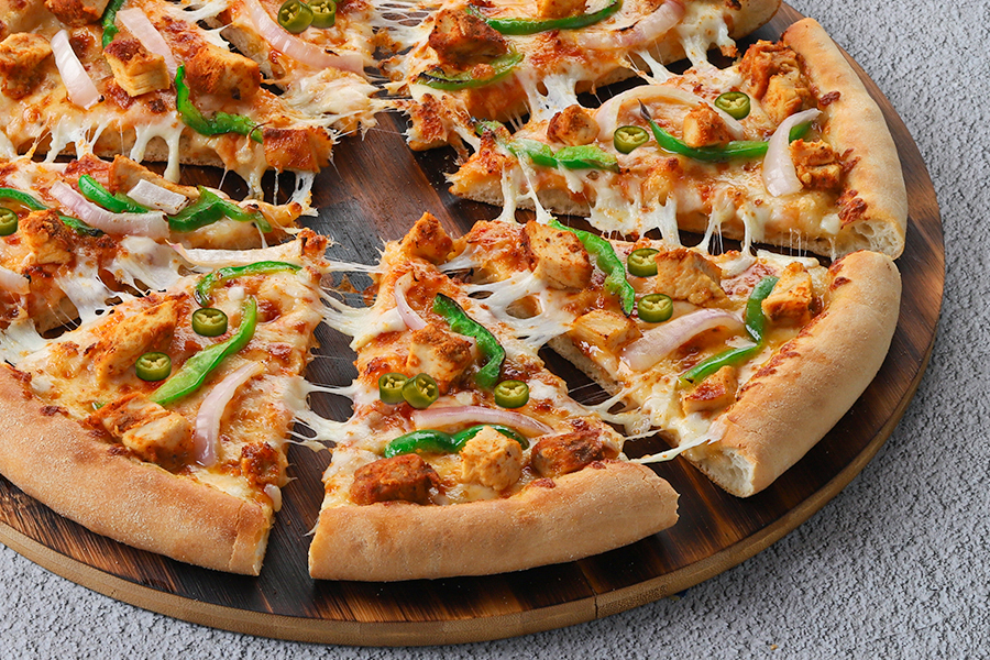 FAJITA LARGE PIZZA DEAL FROM DOMINO'S
