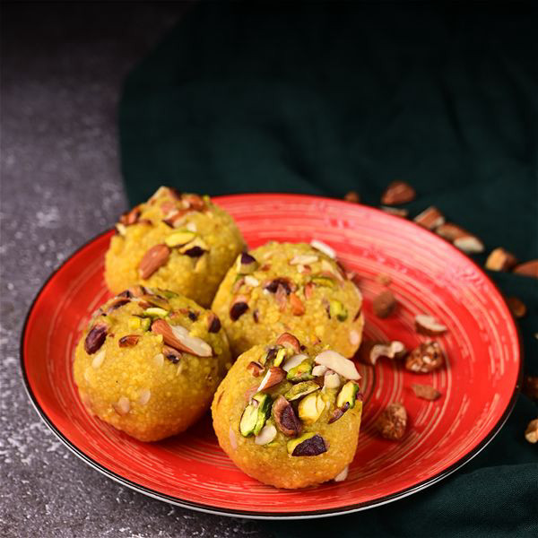 1 KG ROYAL MOTI CHOOR LADDU - JALAL SONS