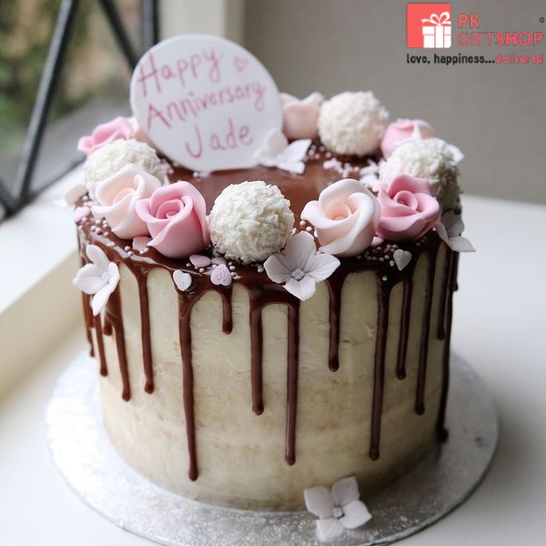 RAFFAELLO CHOCOLATE DRIP CAKE