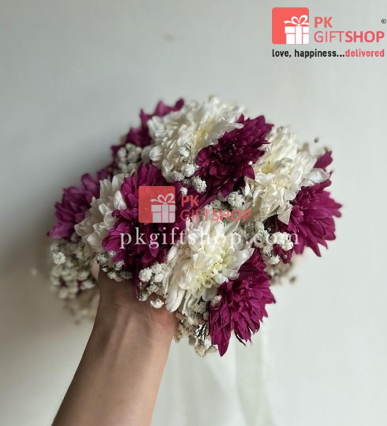 WHITE & PINK FRESH FLOWERS GAJRA SET