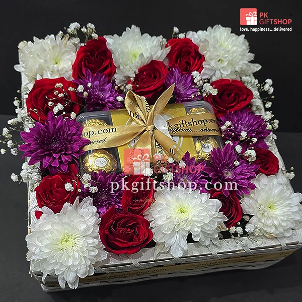 CHOCO AND IMPORTED ROSE HAPPINESS HAMPER